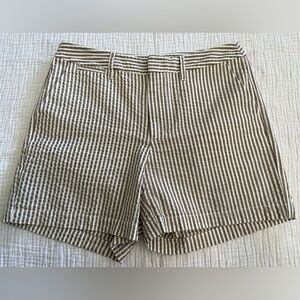 NWOT - A New Day 100% Cotton High Rise Chino Tan & White Striped Shorts Size 4